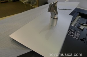 loewe table stand cid