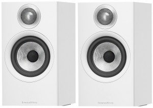 607 White Grille Off Angle